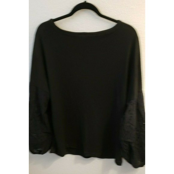 AlvaQ Women's Hollow Out L/S Knit Casual Pullover - Picture 3 of 4